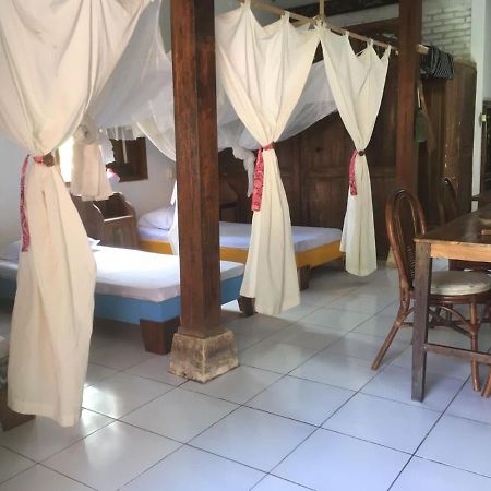Apartmán Vh Surf Camp Pacitan Exteriér fotografie
