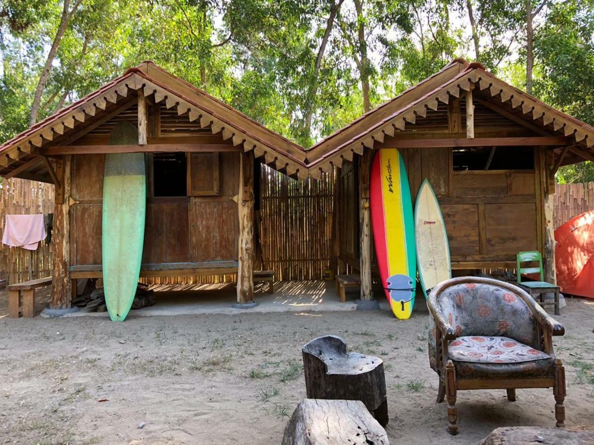 Apartmán Vh Surf Camp Pacitan Exteriér fotografie