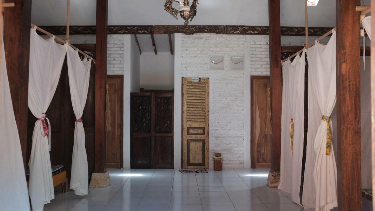 Apartmán Vh Surf Camp Pacitan Exteriér fotografie